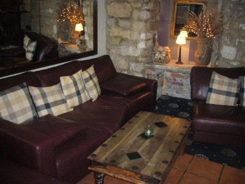 George Hotel main