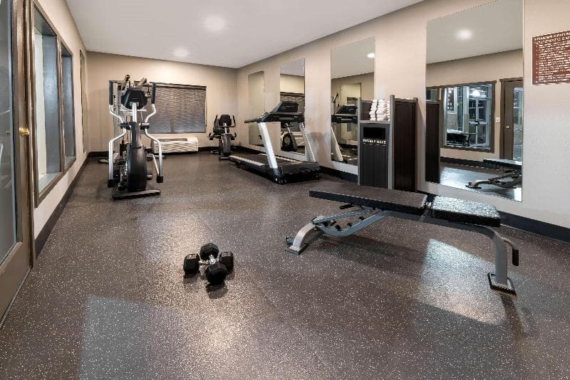 Best Western Plus Kalispell/Glacier Park West Hotel & Suites 2