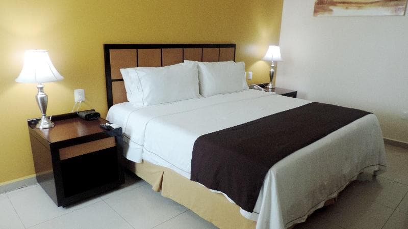 Holiday Inn Express Paraiso Dos Bocas, an IHG Hotel 5