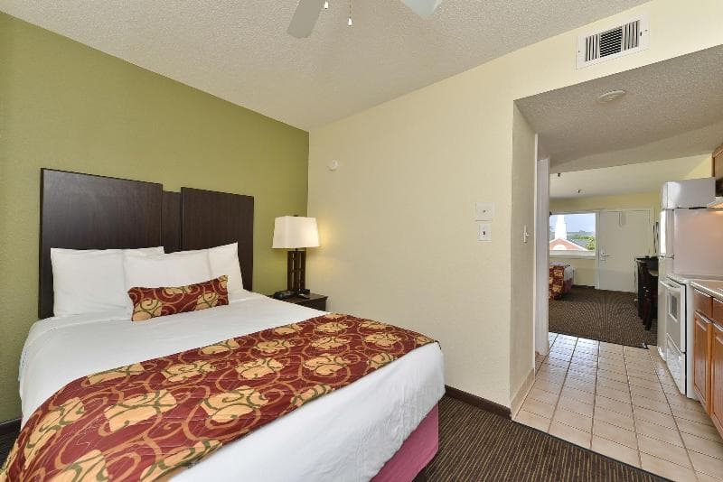 SureStay Hotel by Best Western Virginia Beach Royal Clipper 3