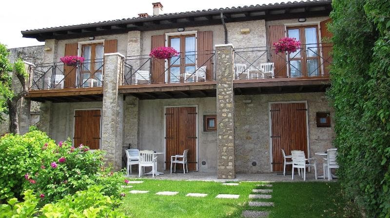 Hotel Romeo 4