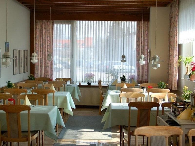 Kniestedter Hof main