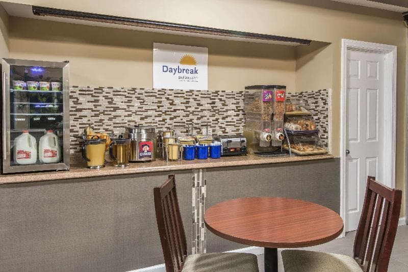 Days Inn Vernon photo 1