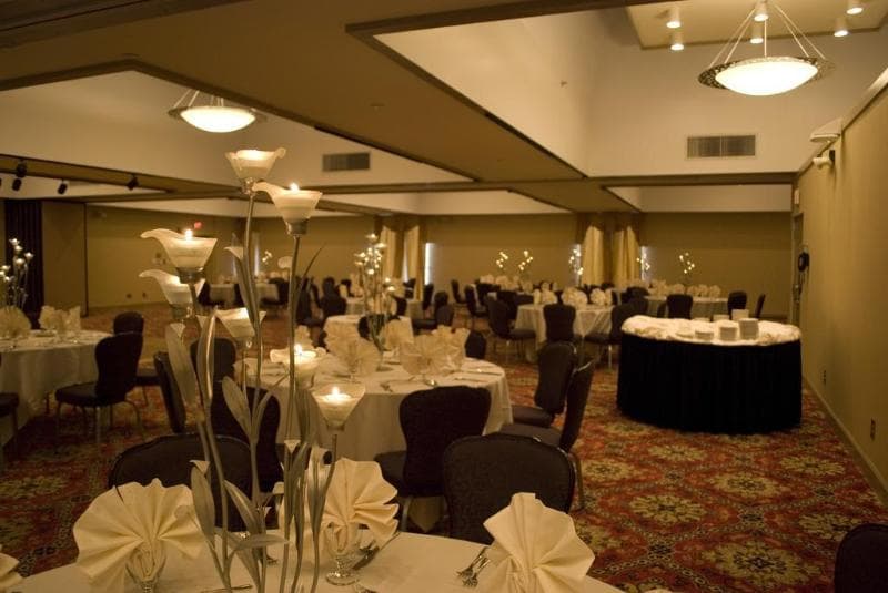 The Hawthorne Inn & Conference Center 3