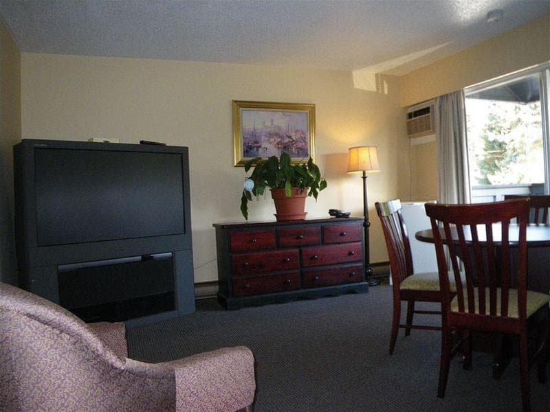 The New 401 Inn 4