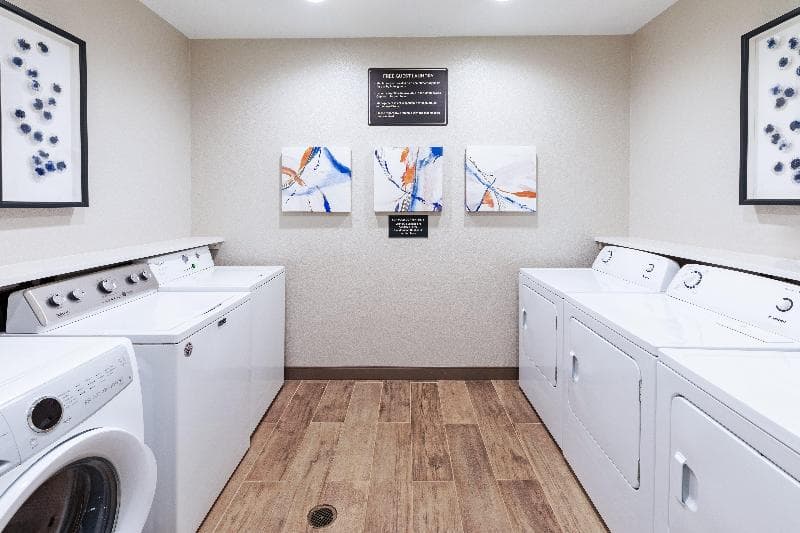 Candlewood Suites Fayetteville / University Of Ark 5