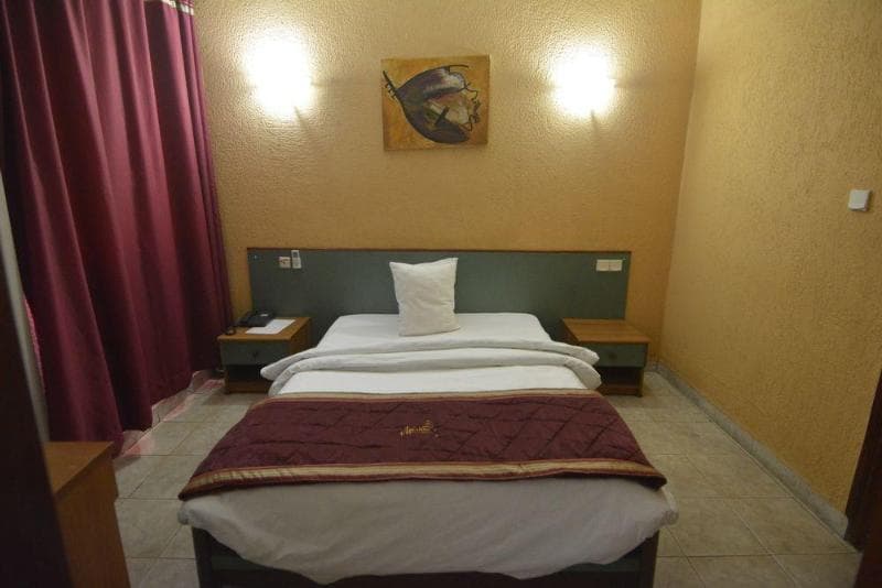 Merina Hotel photo 1