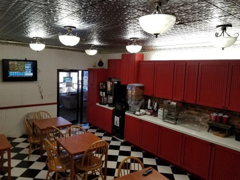 Prairie Inn 5