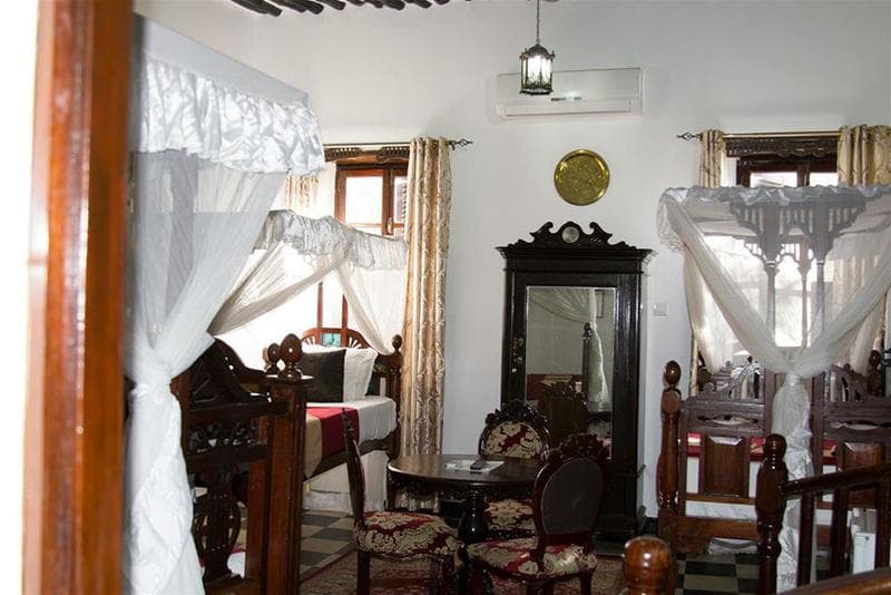 Tembo House Hotel & Apartments 5