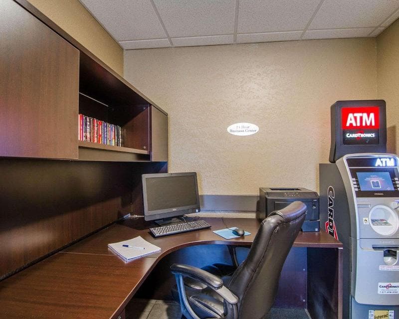 Quality Inn & Suites Kindersley 3