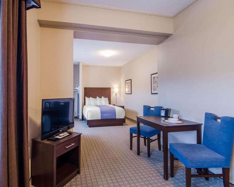 Quality Inn & Suites Kindersley 5