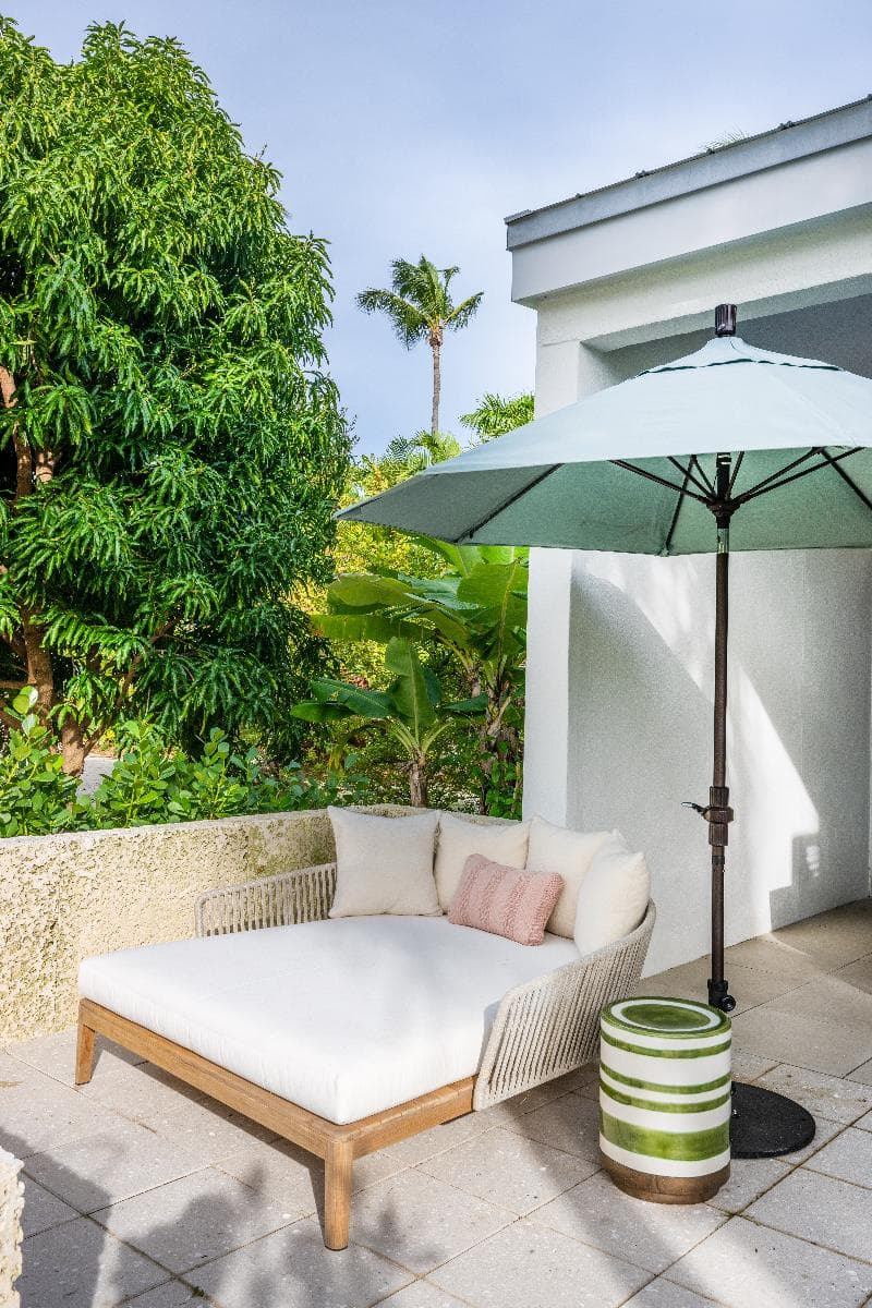 Islander Resort 4