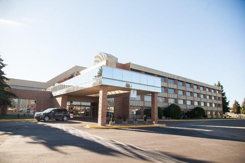 Medicine Hat Lodge, Trademark Collection by Wyndham 3