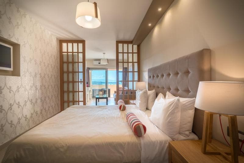 Balcony Hotel - Adults Only 5