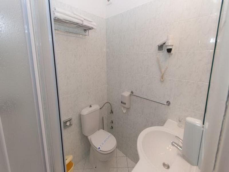 Lavanda Hotel 5