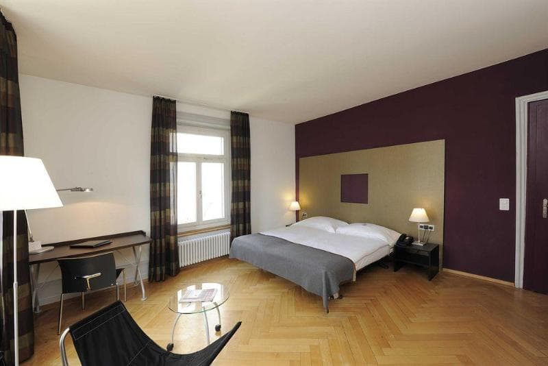 Ladys First Hotel 4