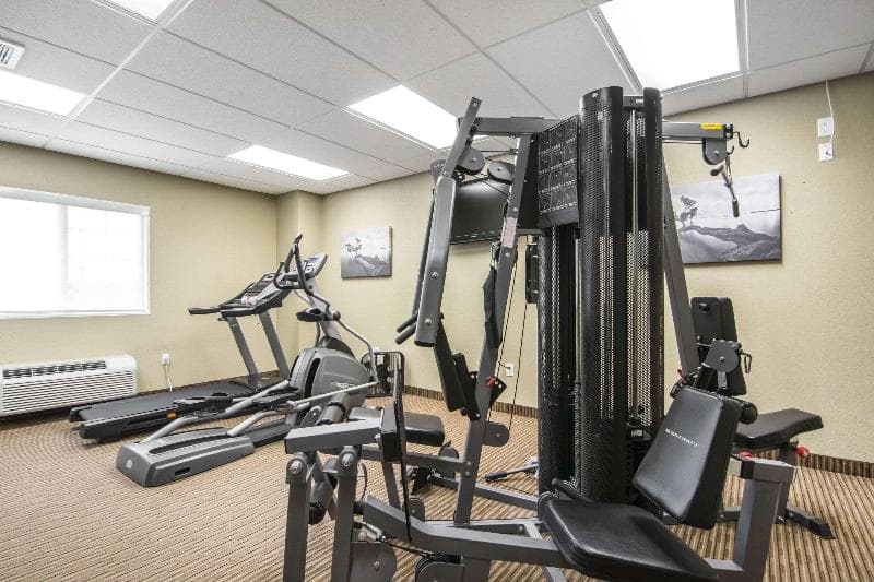 Quality Inn & Suites Thompson 5