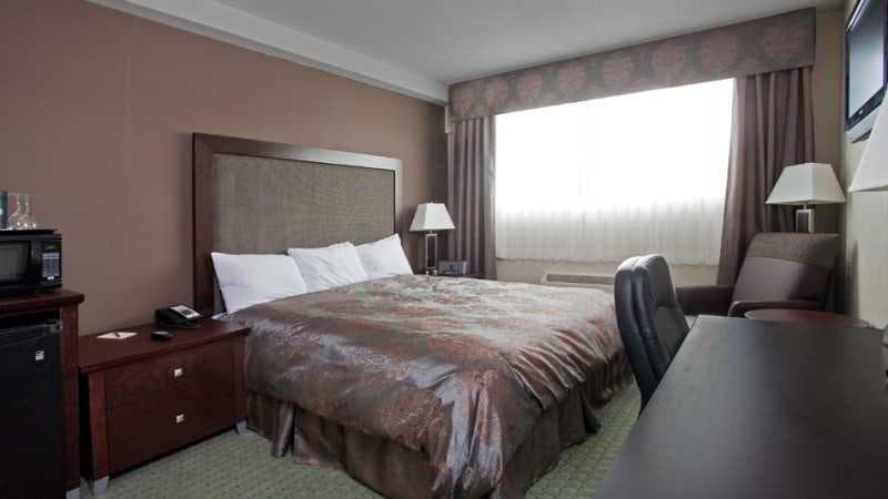 Coast Lethbridge Hotel 4