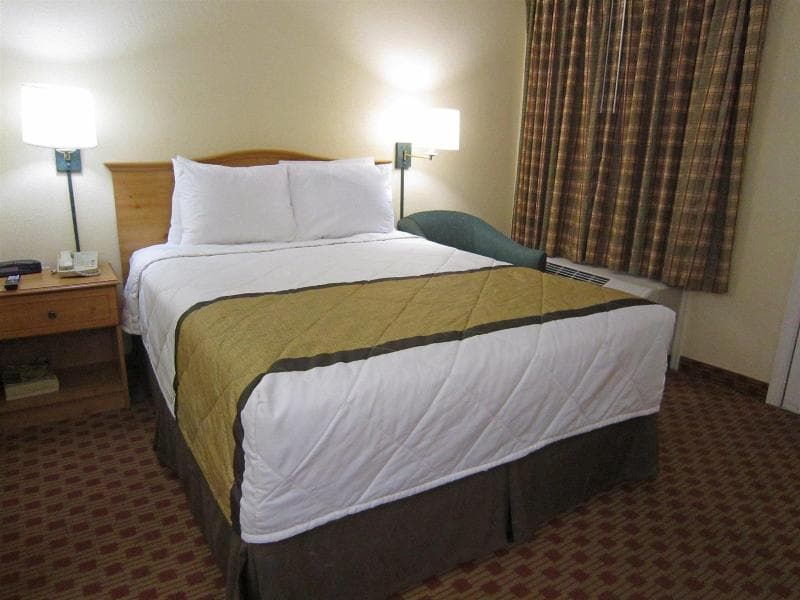 Extended Stay America-Phoenix-Scottsdale-Old Town 5