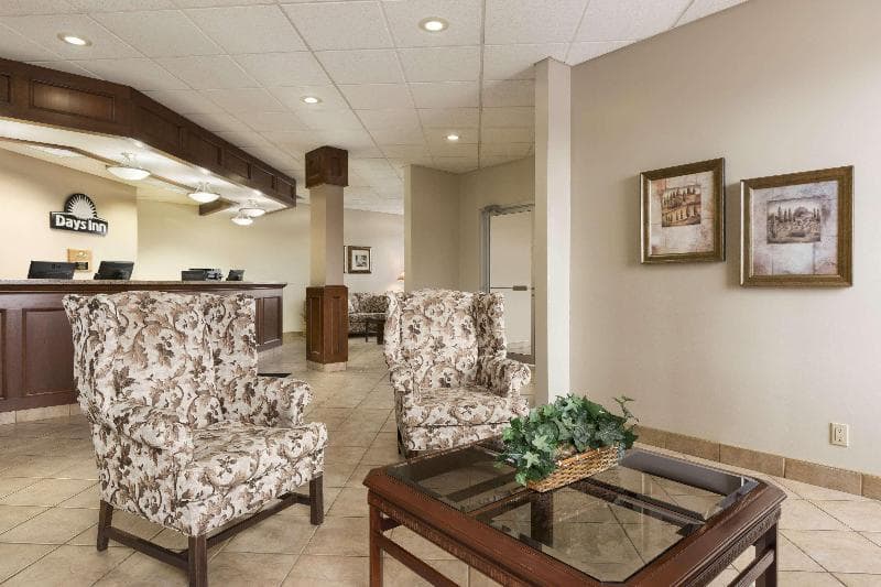 Days Inn By Wyndham Brockville 5