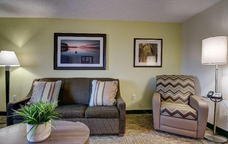 Candlewood Suites Richmond West Broad photo 1