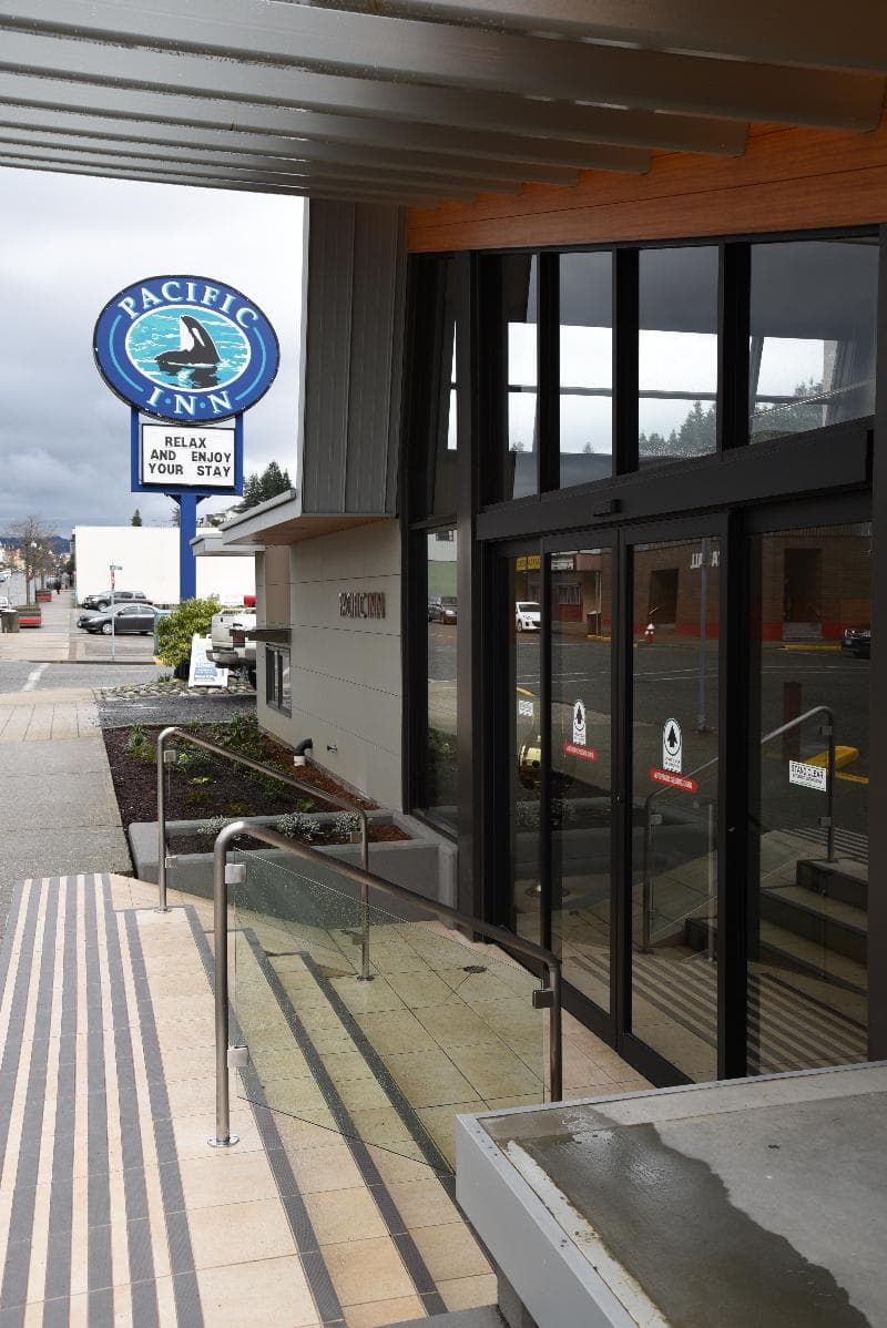 Pacific Inn photo 1