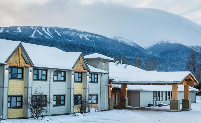 Prestige Hudson Bay Lodge, Bw Premier Collection 5