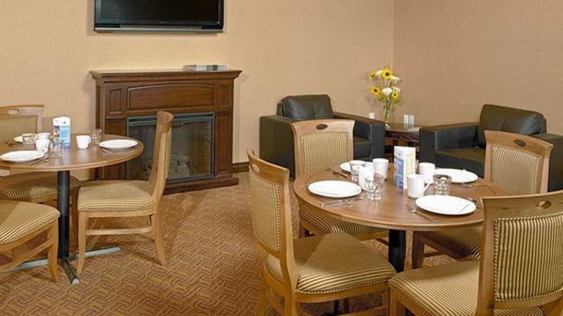 Coast Fraser Inn main