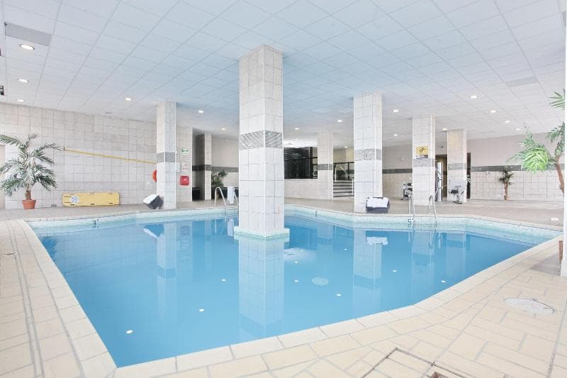 Pomeroy Hotel & Conference Centre 4