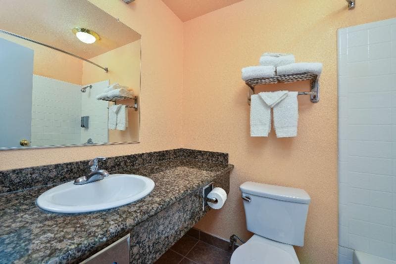 Americas Best Value Inn Marysville 5