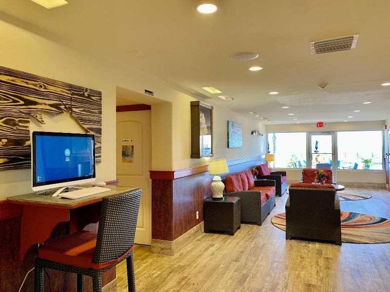 Glunz Ocean Beach Hotel And Resort main