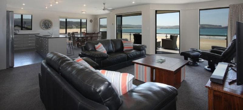 Curio Bay Salt House 3
