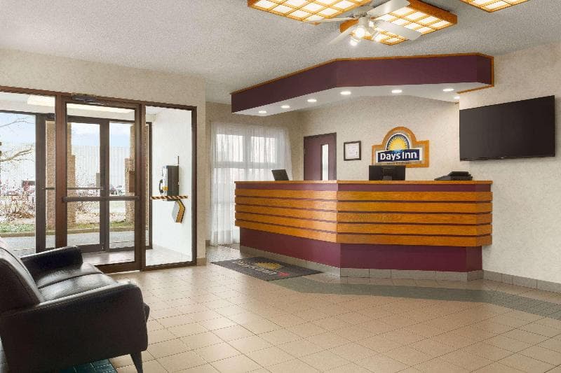 Days Inn By Wyndham Trois-Rivieres 4