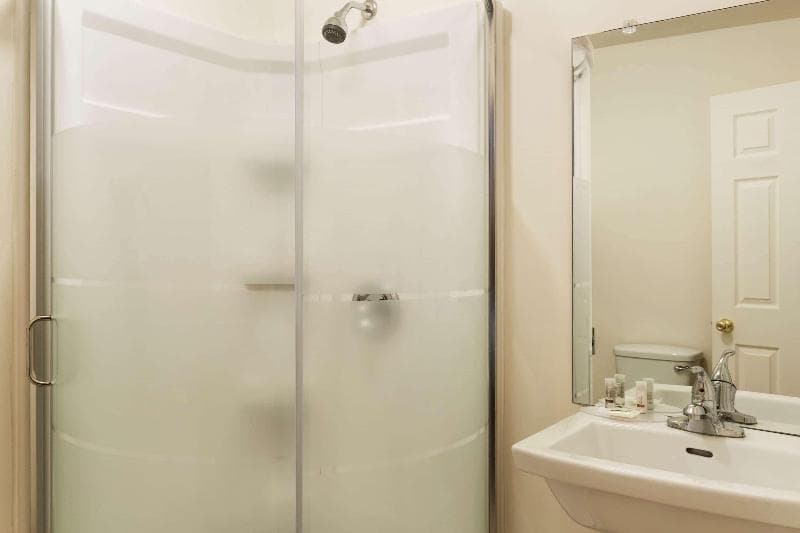 Days Inn By Wyndham Trois-Rivieres 2