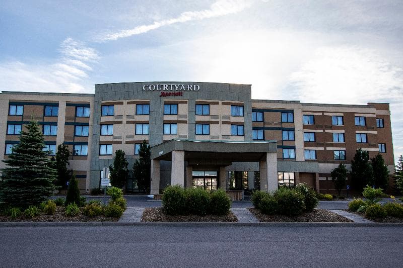 Courtyard Kingston Highway 401 Division Street photo 1