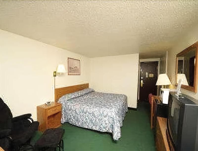 Travelodge By Wyndham Yankton 5