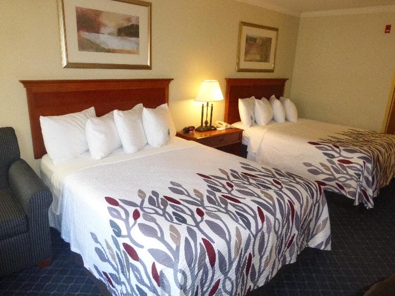 La Quinta Inn & Suites by Wyndham Yakima Downtown 2