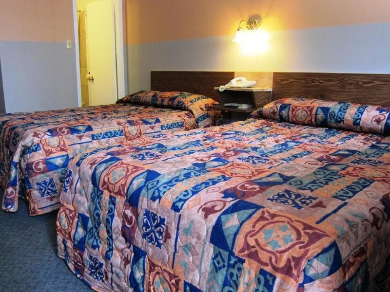 Norfolk Motel main