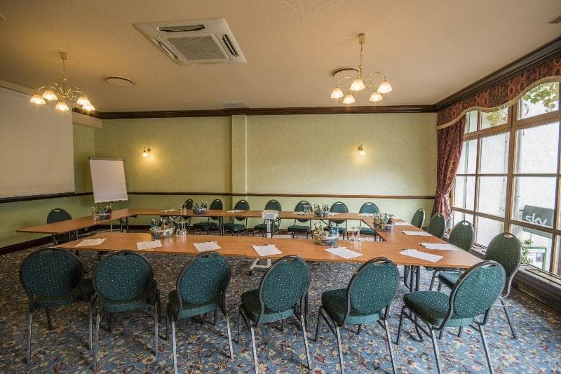 Hotel Jembo Park main
