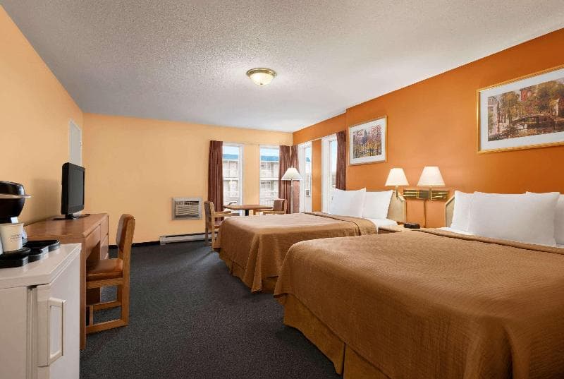 Travelodge By Wyndham Quesnel 5