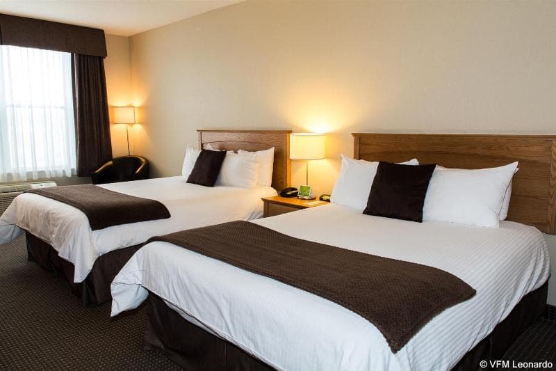 Cambridge Hotel & Conference Centre 3