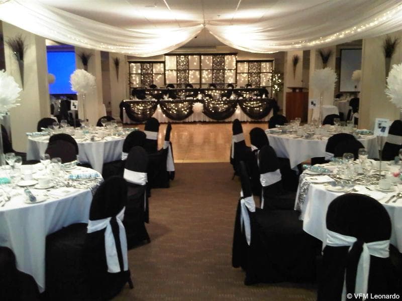 Cambridge Hotel & Conference Centre 4