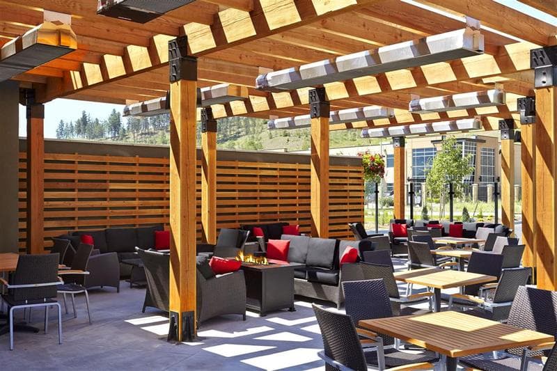 Four Points By Sheraton Kelowna Airport 2