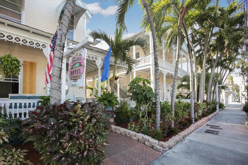 The Palms Hotel 3