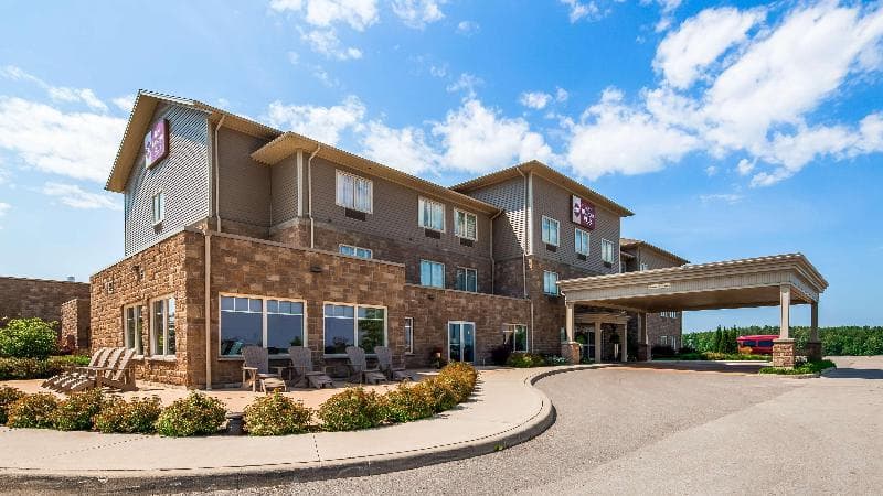 Best Western Plus Walkerton Hotel & Conference Centre 5