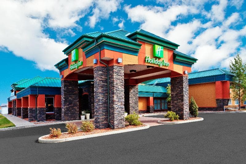 Holiday Inn Hinton 5