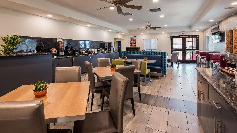 Best Western Plus Yuma Foothills Inn & Suites 3