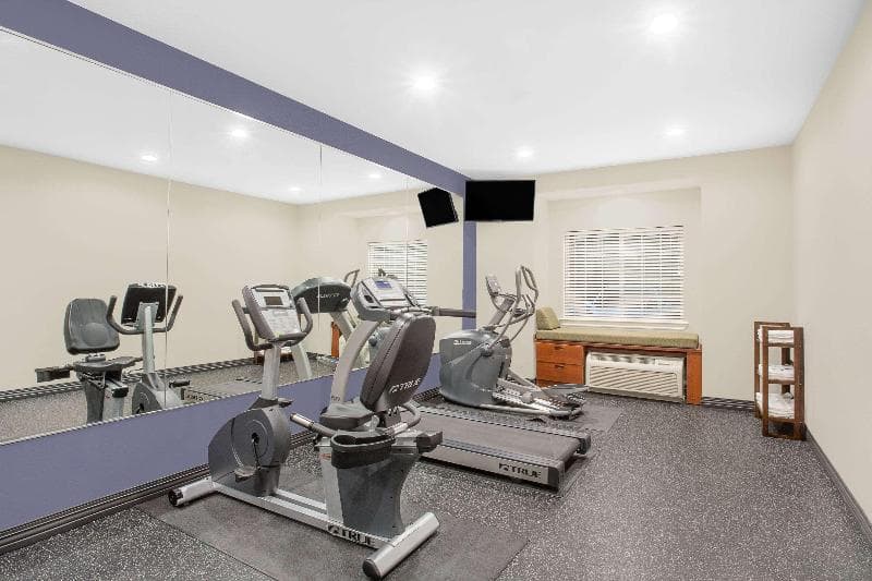 Microtel Inn & Suites By Wyndham Bentonville main
