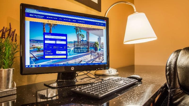 Best Western Plus Moose Jaw photo 1