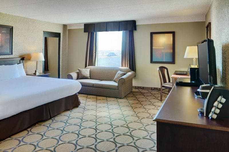 Radisson Hotel Fort St. John 4